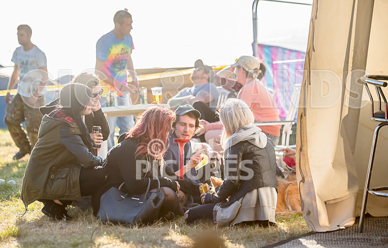 Chaos_People Peace Tent-1 - CHAOS 2016_THE PEOPLE & THE PEACE TENT