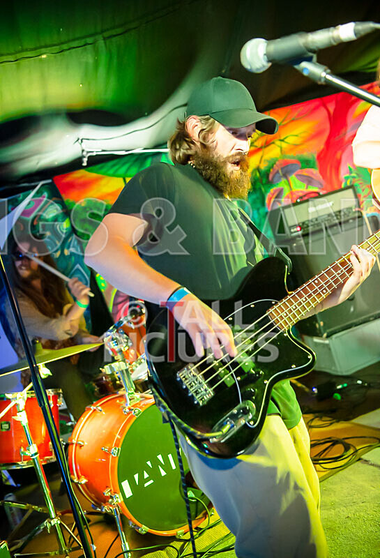 Mike Meinke Music-11 - MIKE MEINKE MUSIC