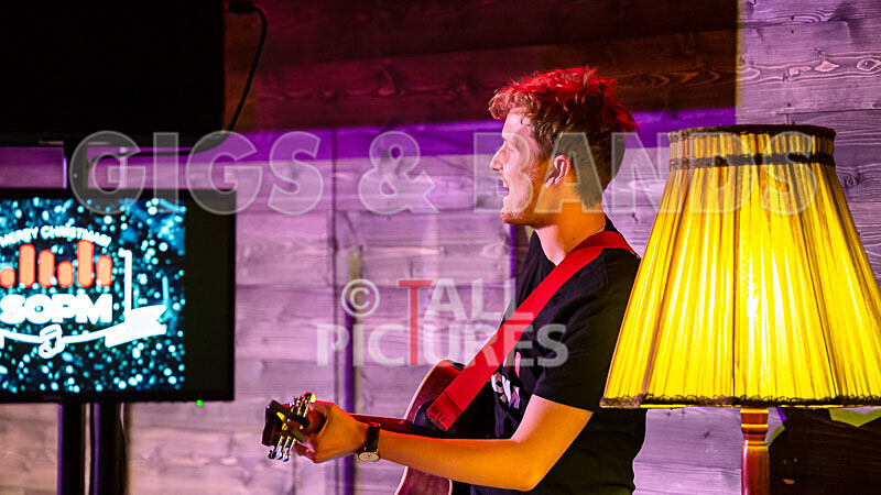 SoPM Christmas Concert 2019-50 - SCHOOL OF POPULAR MUSIC CHRISTMAS CONCERT 2019