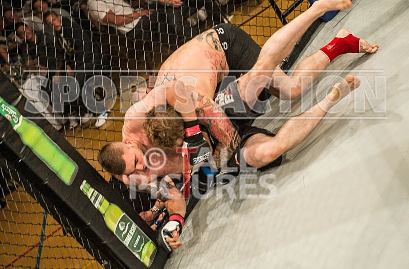 Lock-in Guernsey_2013_Bout-15-23 - BOUT-15