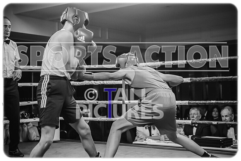 BOUT- 4 - Jacob Jones v Tommy Clark-26 - BOUT: 4 - Jacob Jones v Tommy Clark