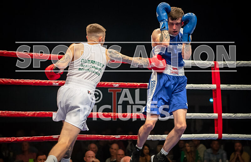 BOUT 5- Scott Little v Corey Rivers-17 - BOUT 5: Scott Little v Corey Rivers
