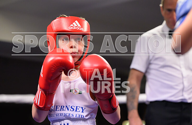 BOUT- 1 - Nolan Buddery v Frankie Veron-23 - BOUT 1 - Nolan Buddery v Frankie Veron