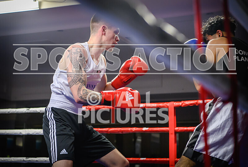 BOUT- 6 - Emile Prevel v Moin Khan-52 - BOUT: 6 - Emile Prevel v Moin Khan