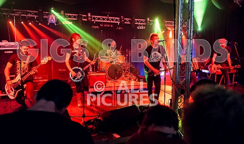 Roughneck Riot-32 - ROUGHNECK RIOT