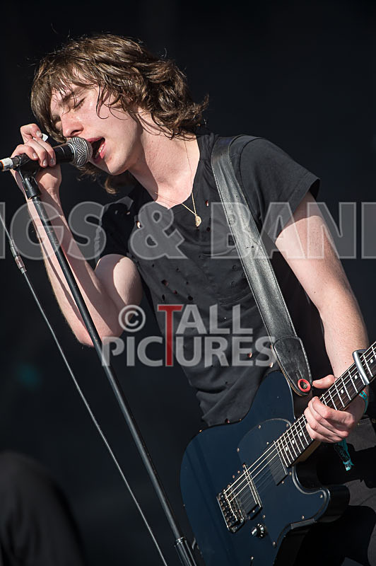 Catfish and the Bottlemen-39 - CATFISH AND THE BOTTLEMEN