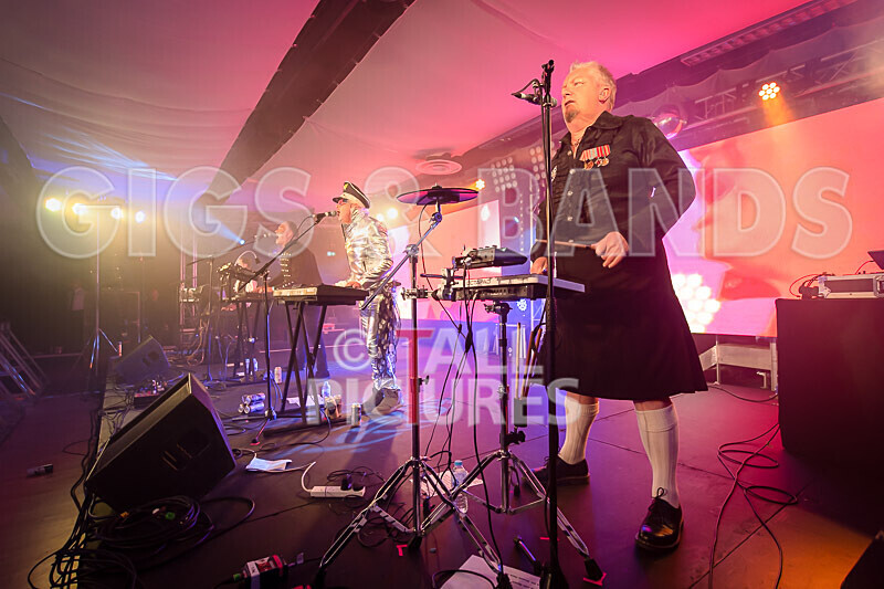 Fade2Grey Eighties Explosion 2020-114 - FADE2GREY_EIGHTIES EXPERIENCE 2020