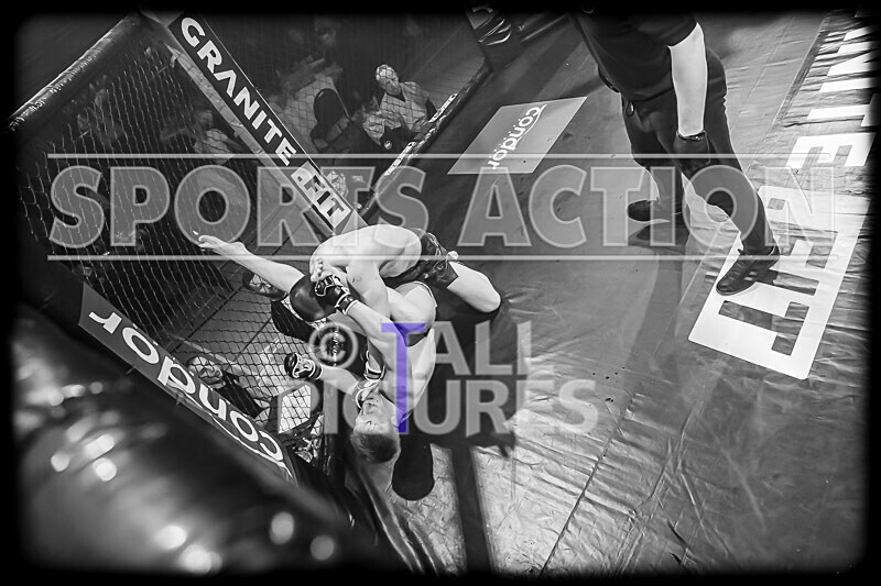 BOUT- 12 - Lucas Smith v Lewis Bourgaize-27 - BOUT 12 - Lucas Smith v Lewis Bourgaize