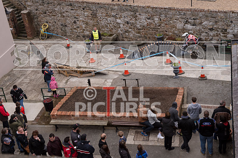 Conquer the Castle-19 - CONQUER THE CASTLE 2015