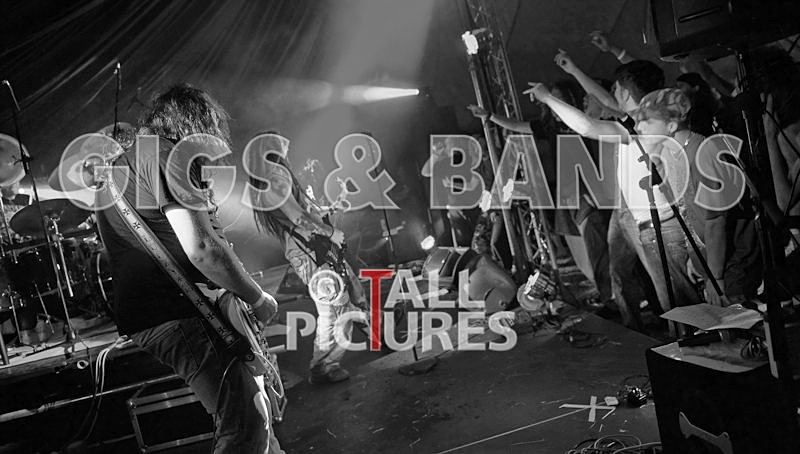 Maiden Guernsey-133 - MAIDEN GUERNSEY at GREENMAN CHAOS 2009