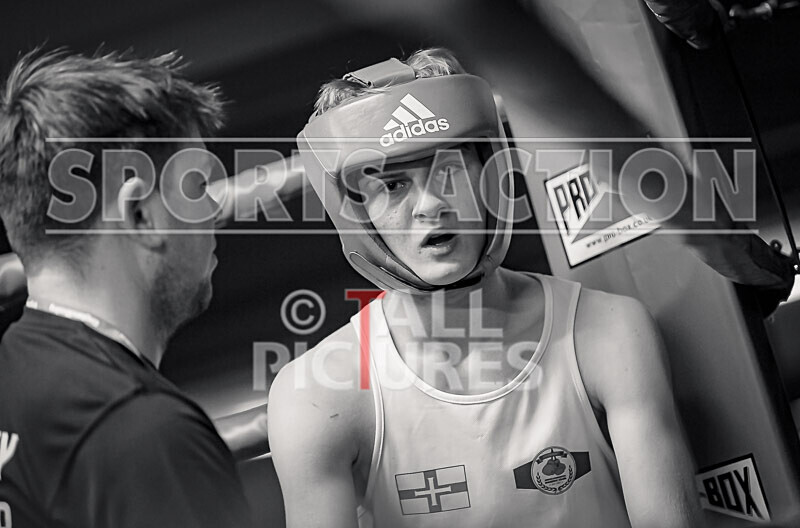 BOUT 1_Arnie Watson v Curtis Jehu-32 - BOUT 1_Arnie Watson v Curtis Jehu