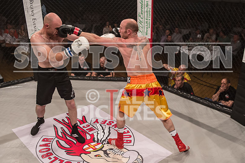 Lee Waterman v Danny Smith-31 - BOUT 1