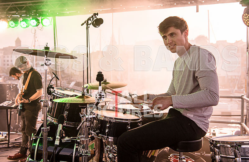 The Secret Smiles-39 - THE SECRET SMILES