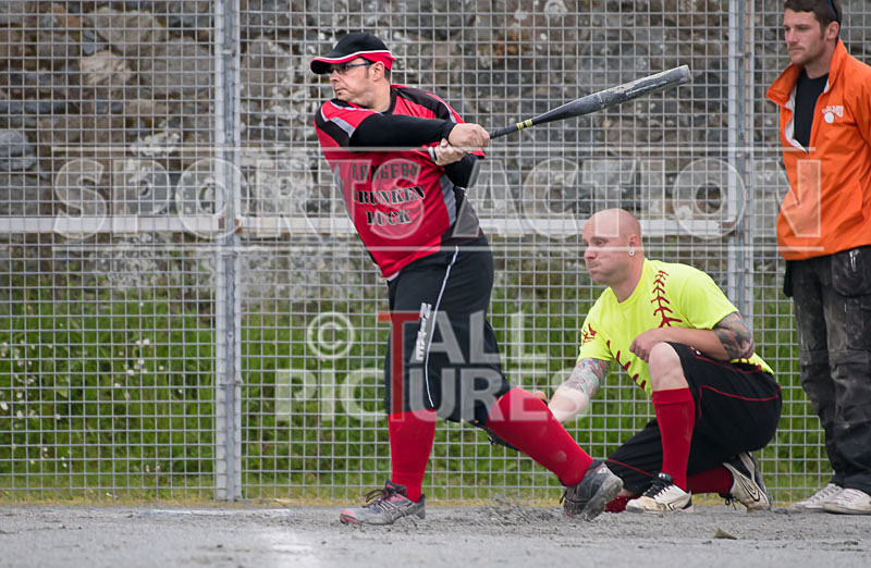 Softball_22-06-2016-7 - DRUNKEN DUCK RANGERS v REBELS
