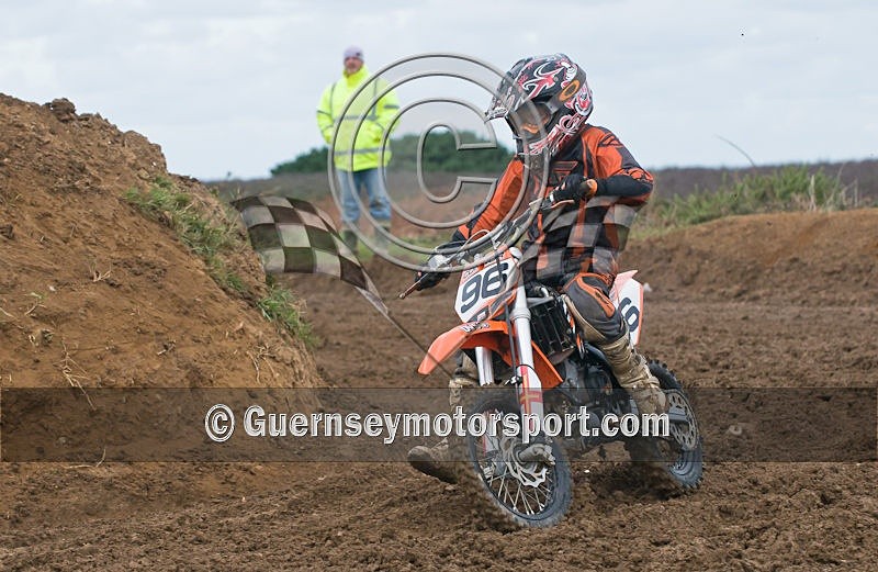 Moto-X_06-11-10-93 - MOTO-X_06-11-2010