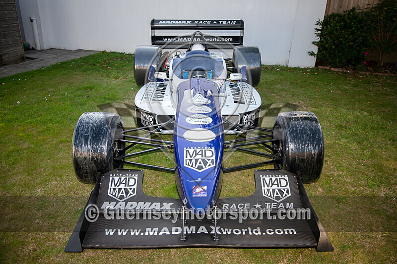 Darren Warwick Zef Eisenberg-4 - DARREN WARWICK JOINS MAD MAX RACE TEAM