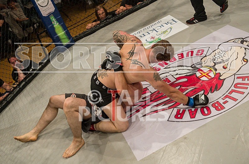 Lock-in Guernsey_2013_Bout-15-17 - BOUT-15