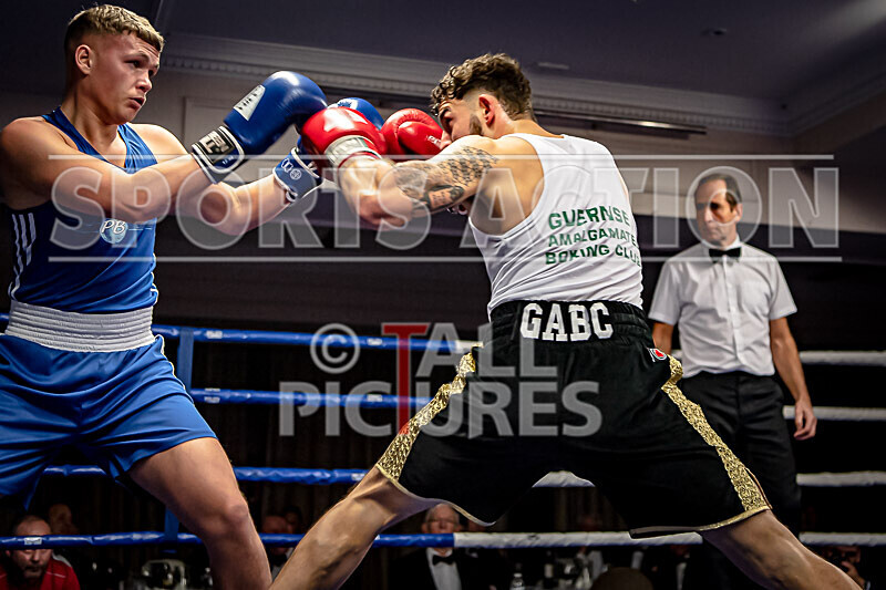 BOUT 10_Billy Le Poullain v Josh Bridges-5 - BOUT 10_Billy Le Poullain v Josh Bridges