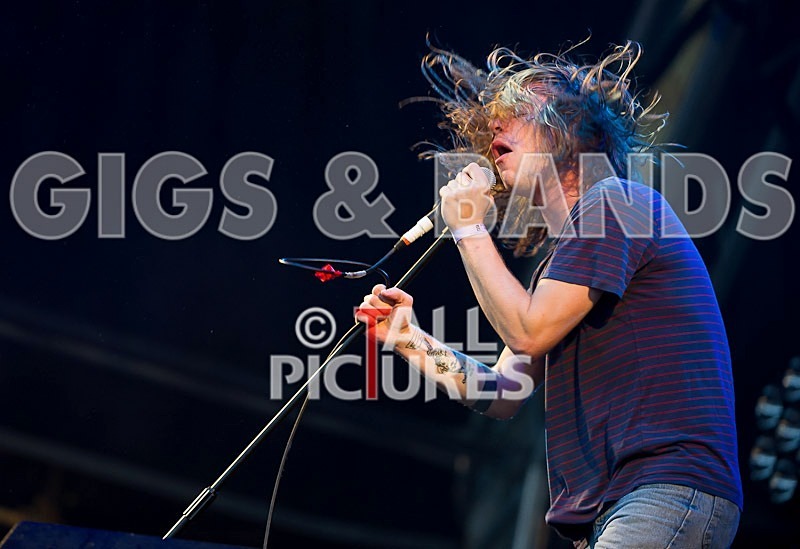 Cage the Elephant-42 - CAGE THE ELEPHANT