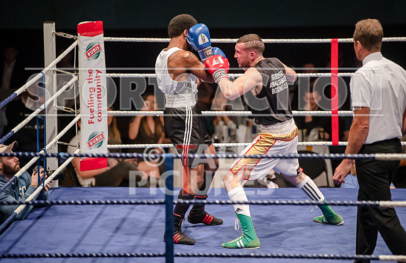BOUT-18 - Jimmy Lesbirel v Byron Morris-21 - BOUT-18 - Jimmy Lesbirel v Byron Morris