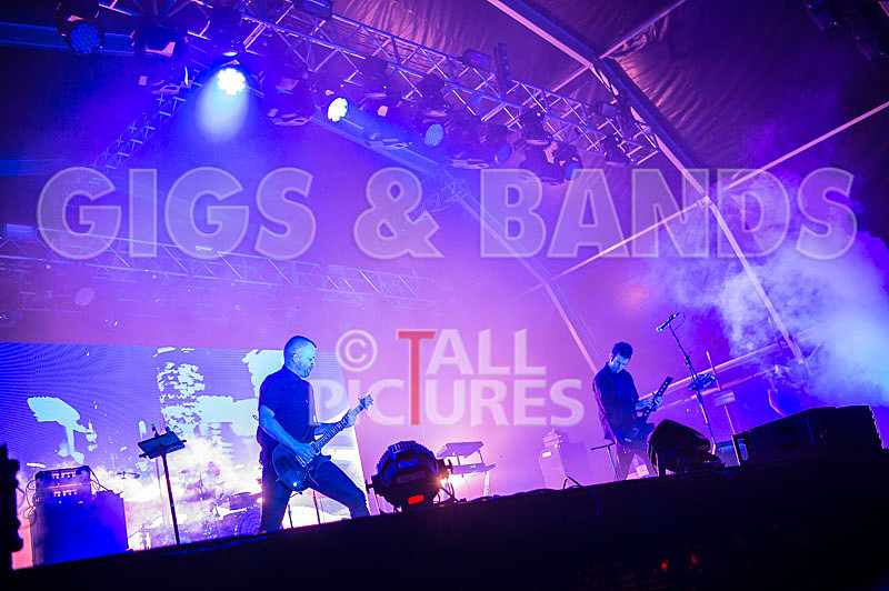 Pendulum Live-44 - PENDULUM LIVE