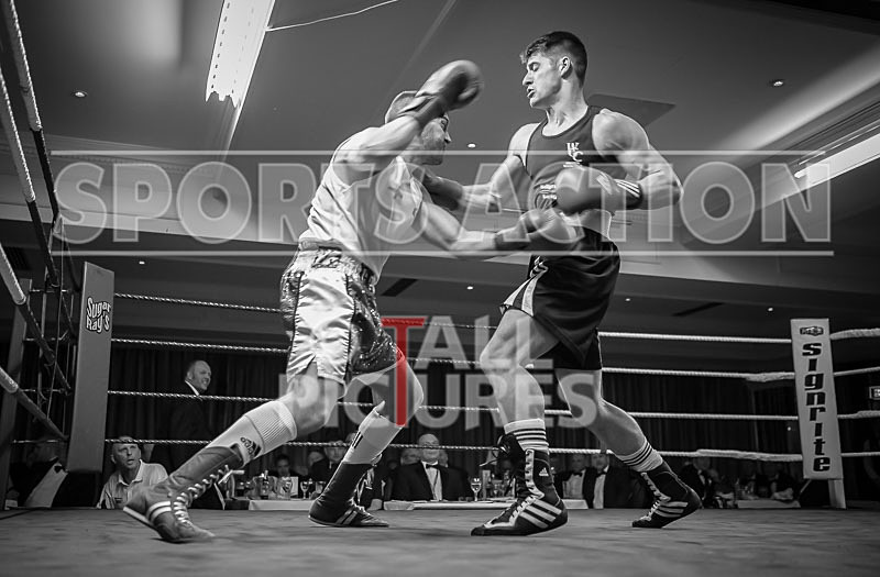 Bout - 9_Jimmy Lesbirel v Michael Wilcox-15 - Bout - 9_Jimmy Lesbirel v Michael Wilcox