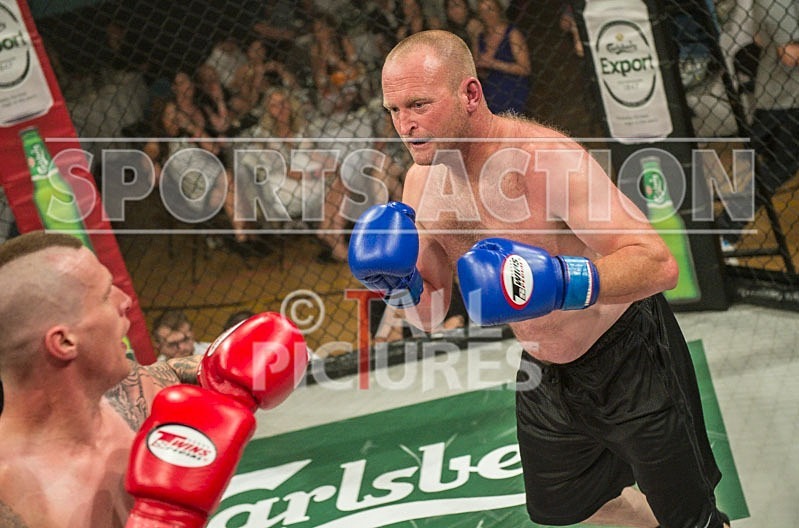 Lock-in Guernsey_2013_Bout-3-18 - BOUT-3