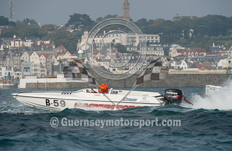 Powerboats_Race-3-72 - UIM CLASS 3A & 3B WORLD OFFSHORE CHAMPIONSHIP_RACE-3