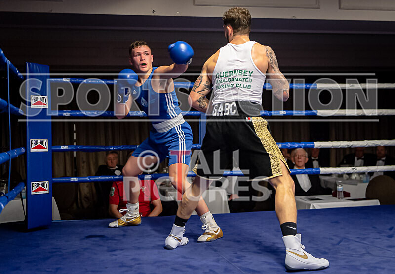 BOUT 10_Billy Le Poullain v Josh Bridges-48 - BOUT 10_Billy Le Poullain v Josh Bridges