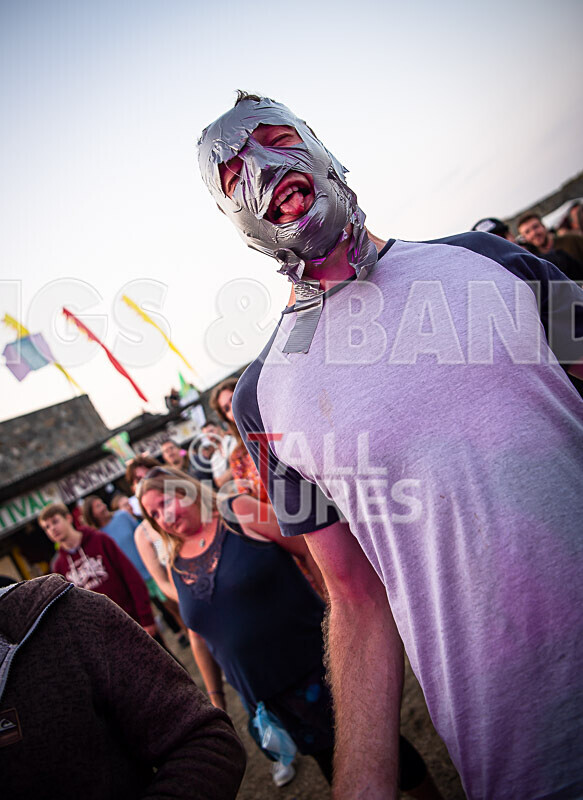 The Bensons-21 - THE BENSONS