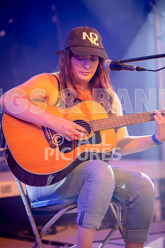 Hollie Thorne-11 - HOLLIE THORNE