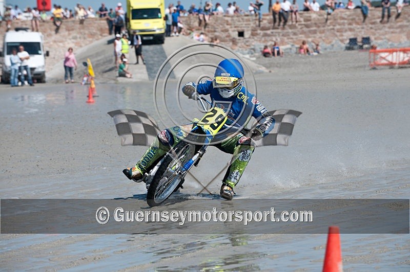 Sand Ace_09-17 - SAND ACE 2009