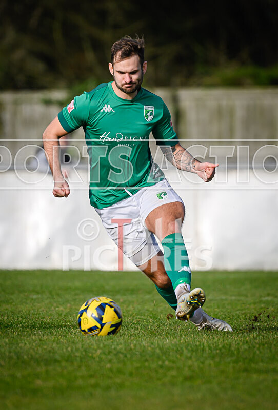 GFC v Binfield FC-63 - GFC v BINFIELD FC