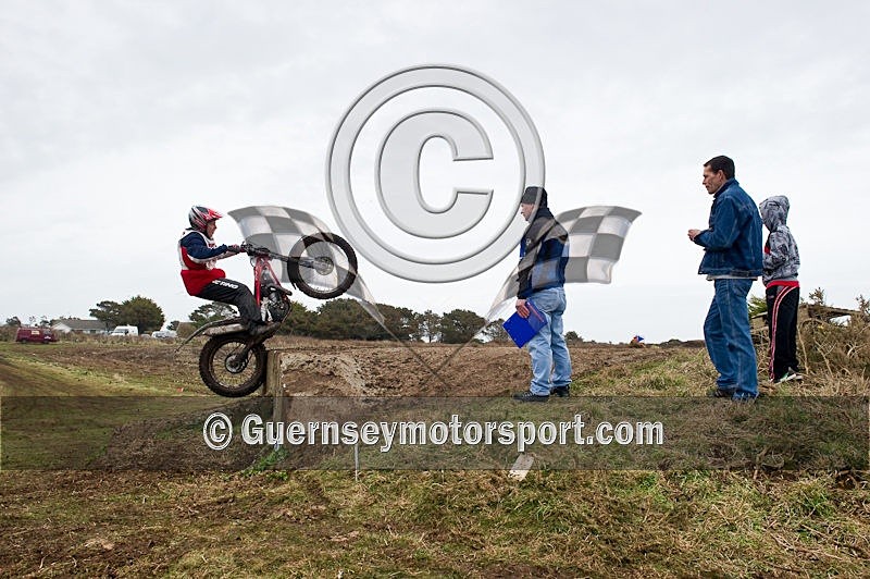 2-Day Trials_2010-103 - 2010 2-DAY TRIALS