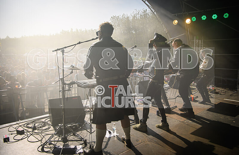 Fade 2 Grey-498 - FADE 2 GREY