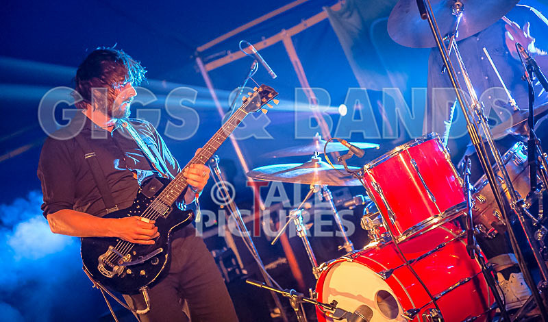 The Graveltones-21 - THE GRAVELTONES