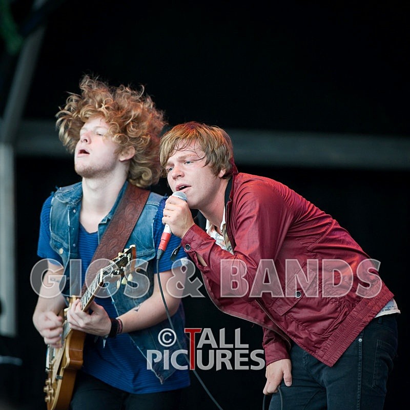 Cage the Elephant-19 - CAGE THE ELEPHANT