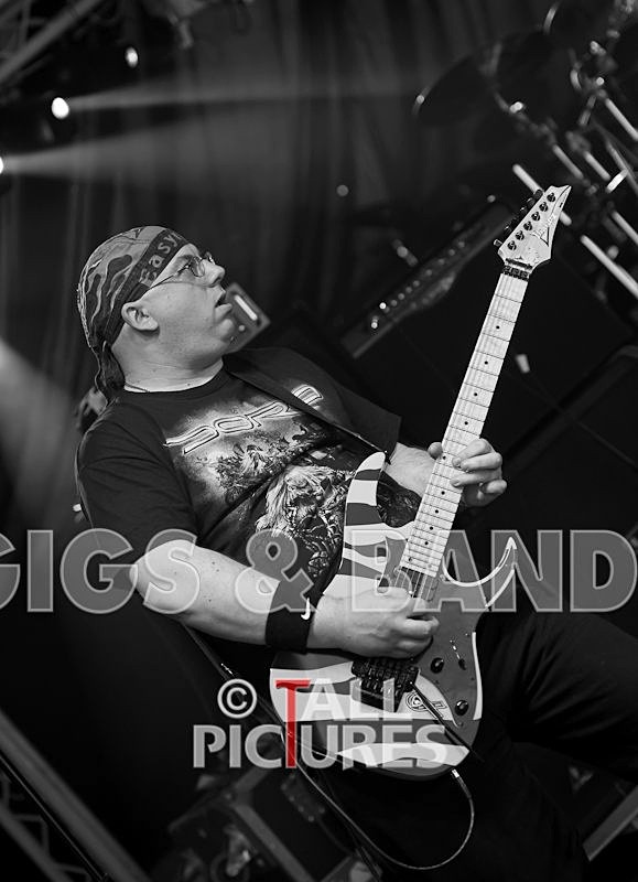 Big Machine-82 - BIG MACHINE