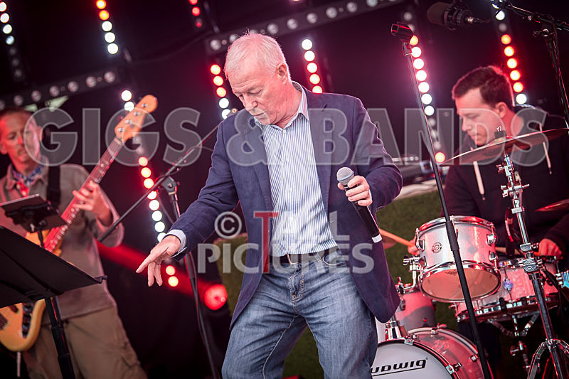 The Little Big Band-36 - THE LITTLE BIG BAND