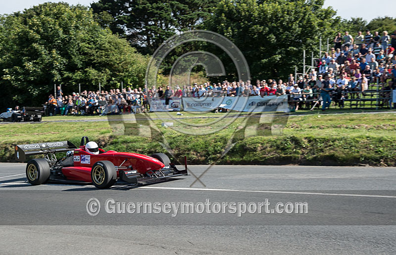 Guernsey National_2014_CAR-72 - GUERNSEY NATIONAL 2014 - CARS