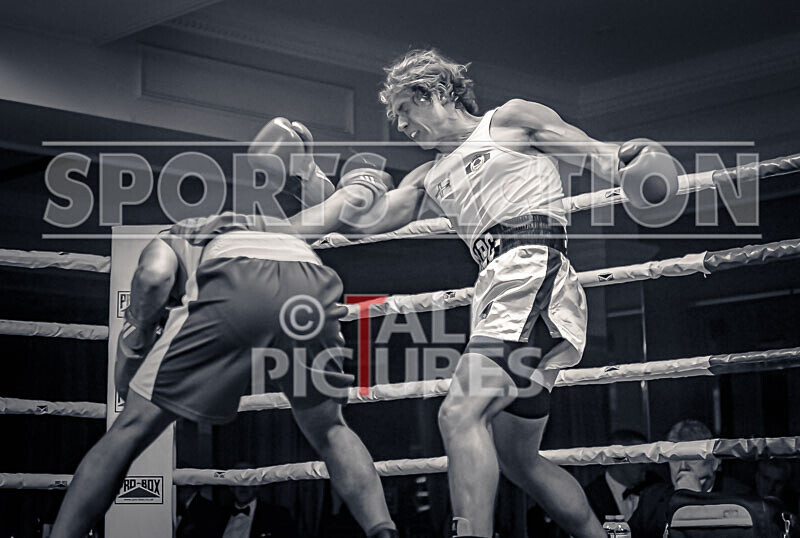 BOUT 5_Jamie Wilson v Fahim Ahmed-42 - BOUT 5_Jamie Wilson v Fahim Ahmed