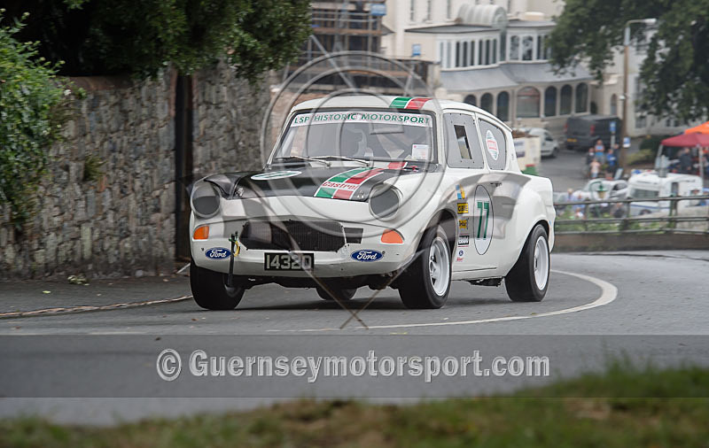 Guernsey National_2014_CAR-65 - GUERNSEY NATIONAL 2014 - CARS