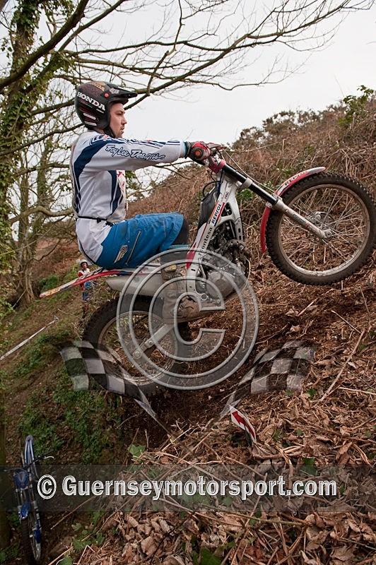 Two Day-46 - 2009 2-DAY TRIALS