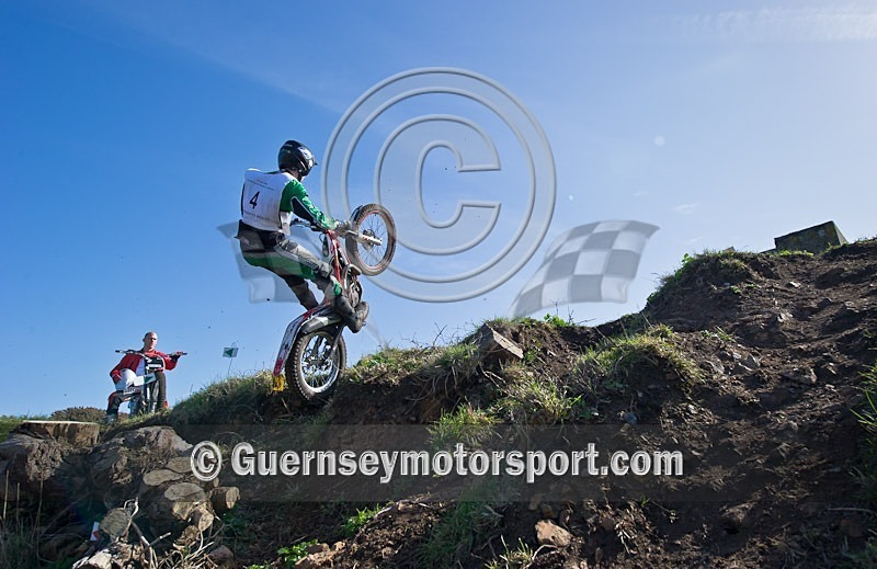 2-Day Trials_2012-92 - 2-DAY TRIALS 2012