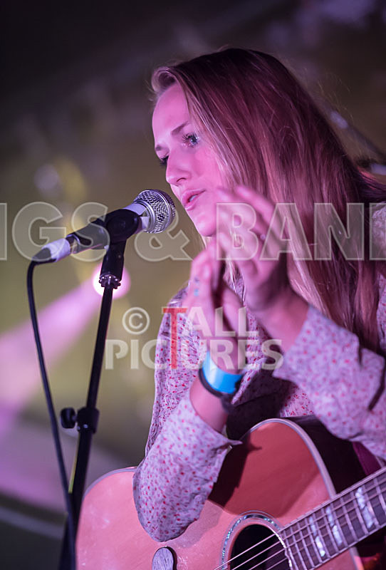 Frankie Davies-19 - FRANKIE DAVIES