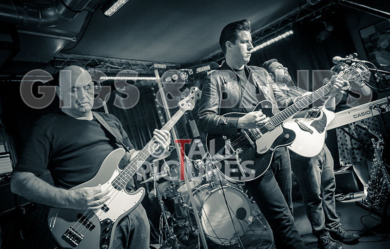 Matt Bonneville  the Cage Shakers-14 - MATT BONNVILLE & THE CAGE SHAKERS