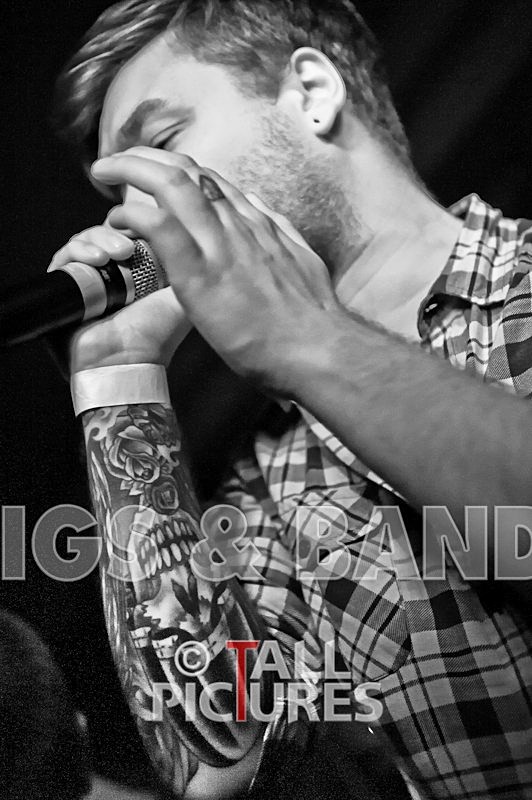 She Haunts the Roads-58 - SHE HAUNTS THE ROADS RoA-8