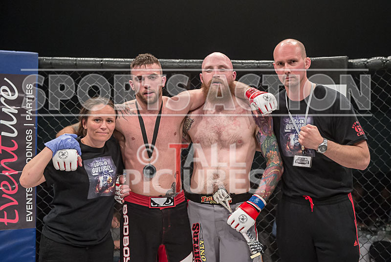 Josh Ozanne v Andrew Reid-65 - BOUT 15