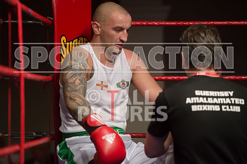 Bout 7_Tomasz Kot v Gavin Morris-17 - BOUT 7_Tomasz Kot v Gavin Morris