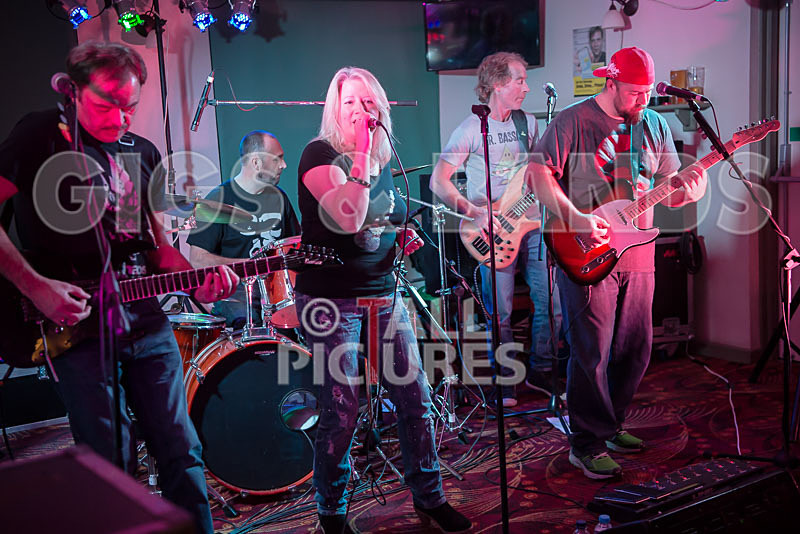 Underdog-36 - UNDERDOG